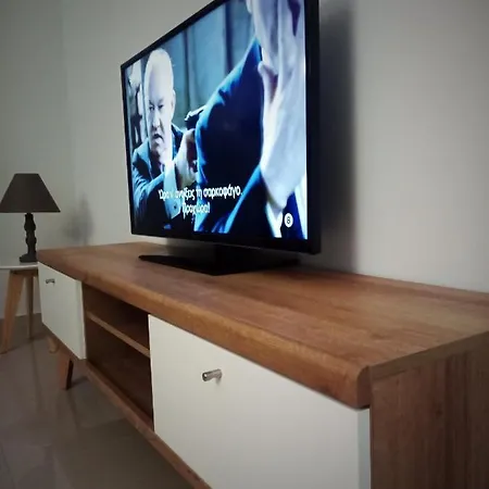 Apartament Center, Metro Metaxourgeio *