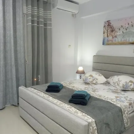 Apartament Center, Metro Metaxourgeio Ateny